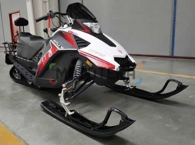 Снегоход Motax (Мотакс) Snow Cat 180 EFI чёрный/белый (машинокомплект)